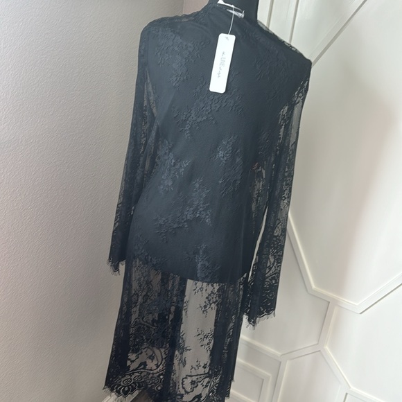 Lace Duster with Embroidered Roses - Picture 4 of 4